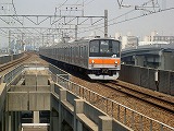撮影：京葉線舞浜駅